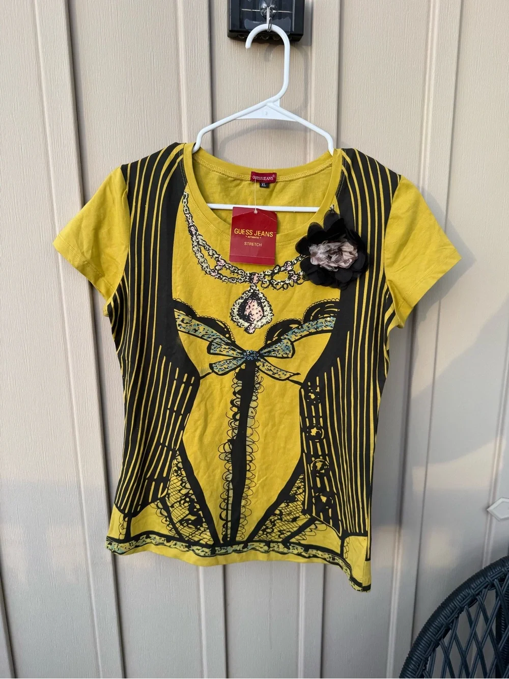 Guess Jeans Deadstock Y2K Yellow Graphic Tee with Black Print XL - Picture 4 of 6